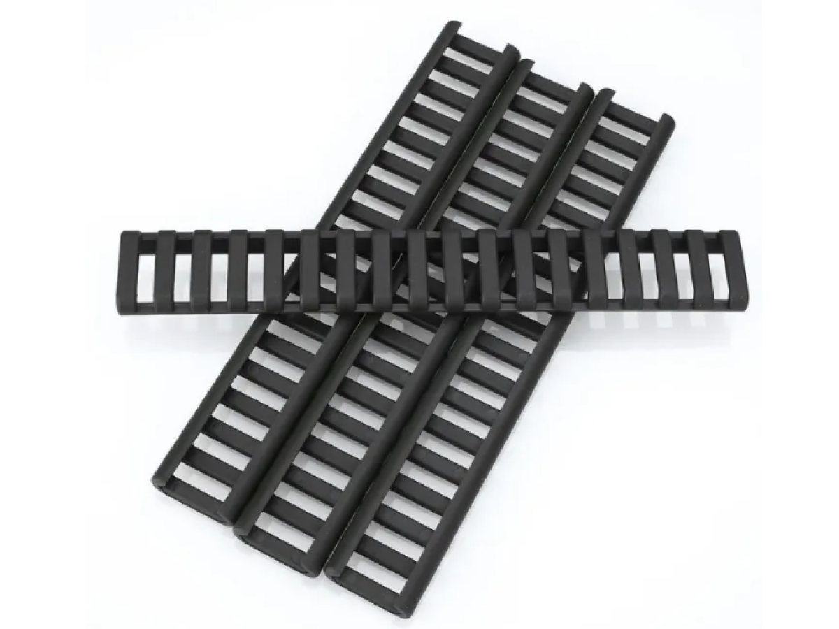 RUBBER STRIPS (BLACK)